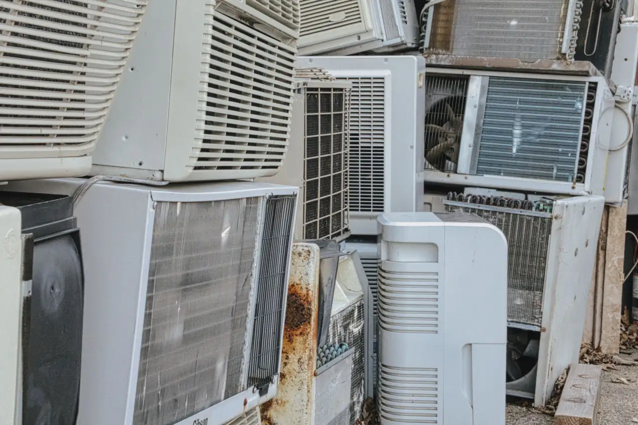 浴室置物架承重与防锈工艺对比：瑞霖达产品实测
